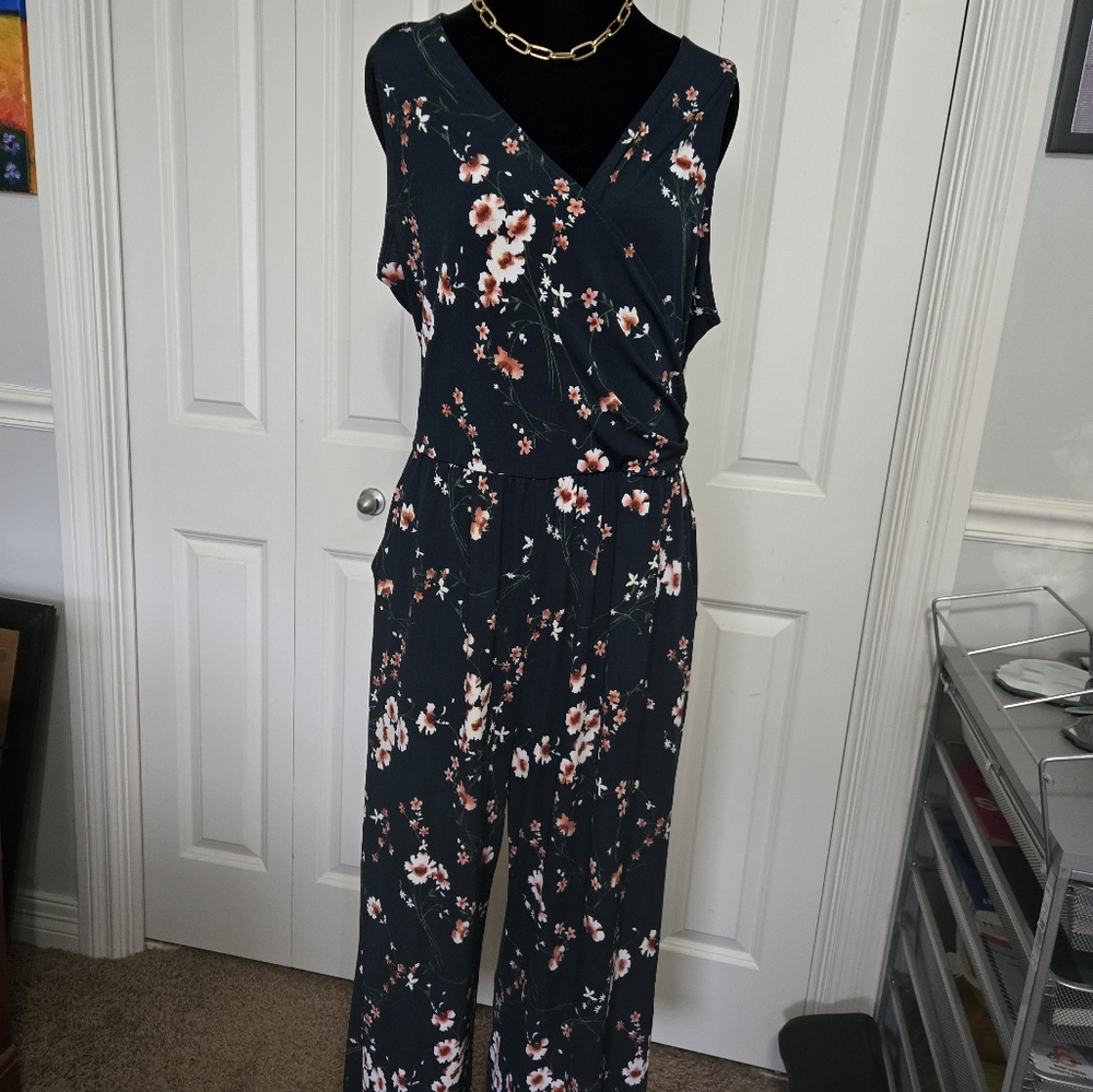 Kaileigh Floral Jumpsuit in Green and White